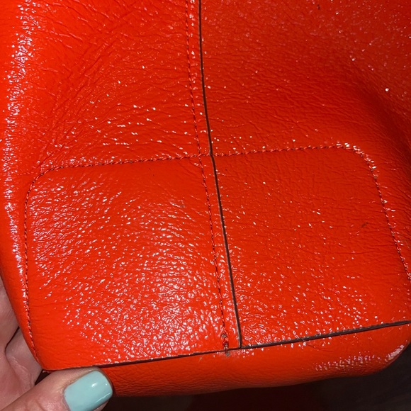 Tory Burch Perry Reversible Tote - Picture 13 of 16
